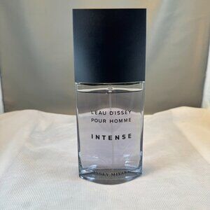 Issey Miyake Intense Eau de Toilette Men's Cologne Spray 4.2oz New No box $92